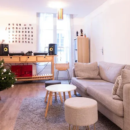 Appartamento Charming Cozy Close To The Marais !! Parigi